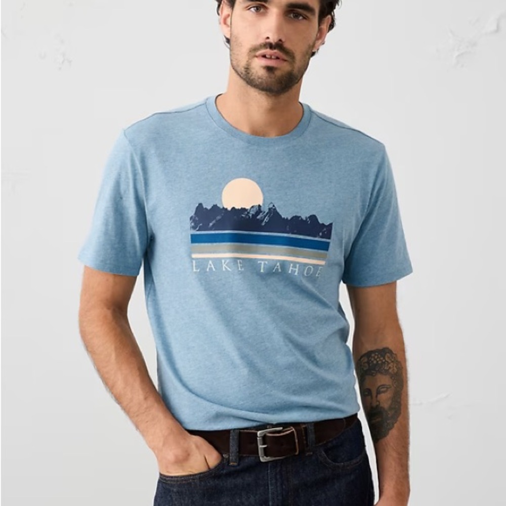 Banana Republic Blue Graphic T-Shirt Lake Tahoe NWT